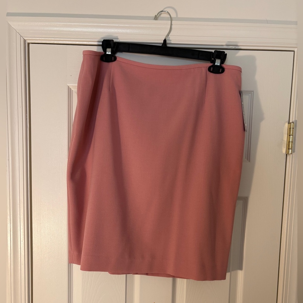 Tahari Women's Peony Skirt